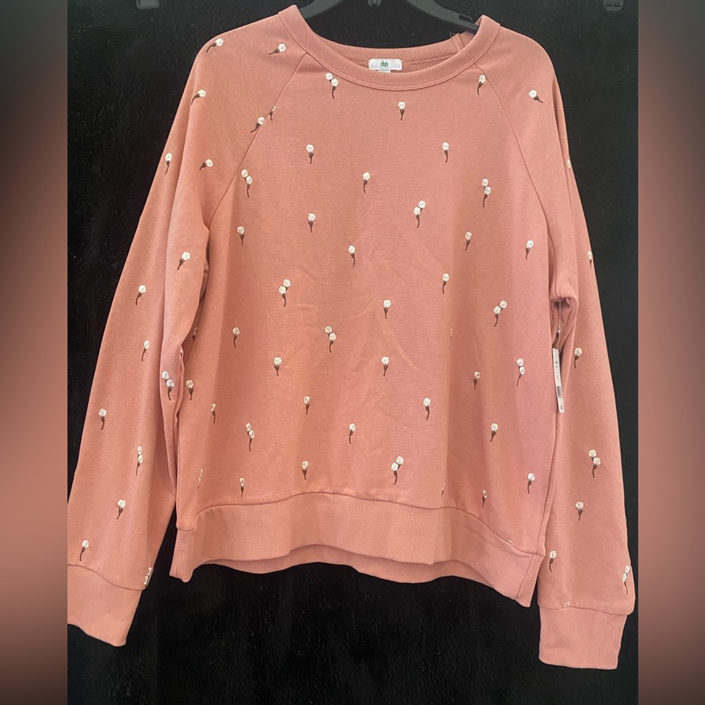 Blush pullover sweater with flower detailing